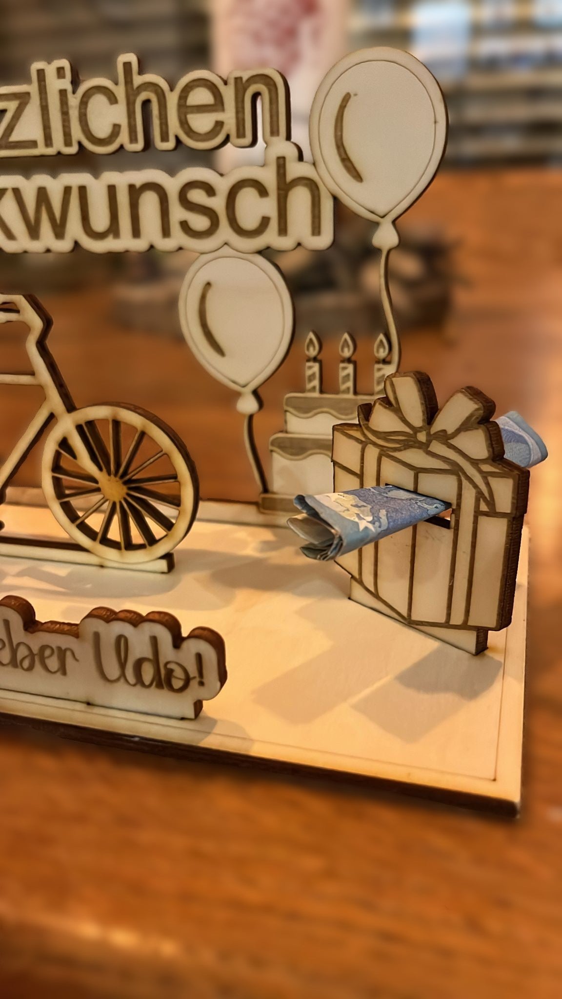 Geldgeschenk "Geschenke und Luftballons"